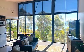 Cloud Nine Apartment @ Tamar Ridge